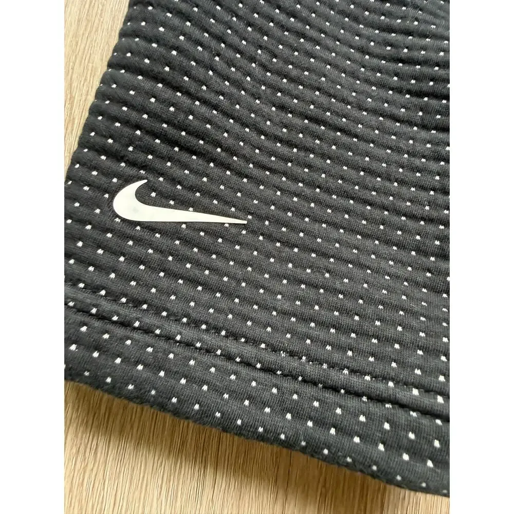 Nike Tech Fleece 1/4 Zip Cropped Sweatshirt, women’s Small Black White Polka Dot